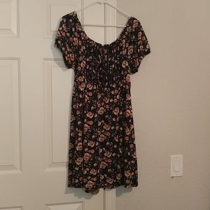 Puffed sleeve knit dress